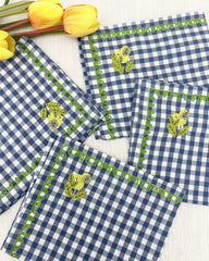 Embroidered Napkin size 18x18'' Set of 04pieces