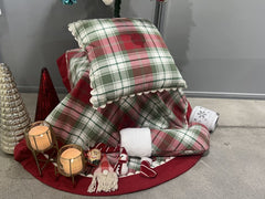 Classic Tartan & Festive Plaid Christmas Decor Combo Pack (8-Piece Set)