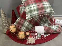 Classic Tartan & Festive Plaid Christmas Decor Combo Pack (8-Piece Set)