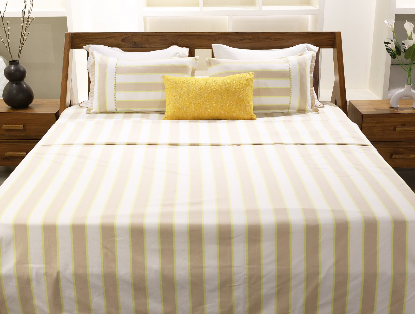 Golden Sands Yarn-Dyed Stripe Bed Sheet Set