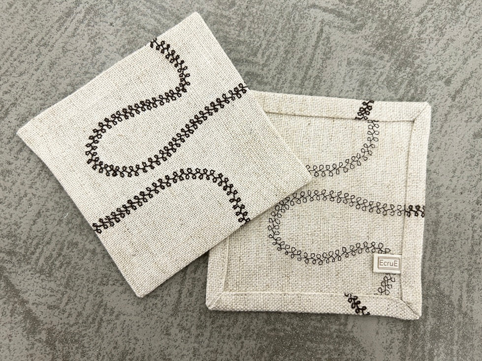 Sinuous Chainstitch Cotton-Linen Embroidered Coaster Set Pack of 4 pieces