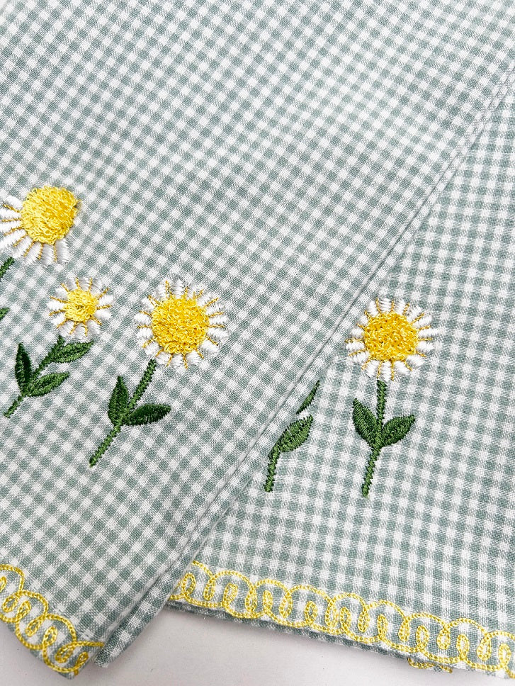 Embroidered Sunflower Kitchen Towel Set Pack of 2pieces