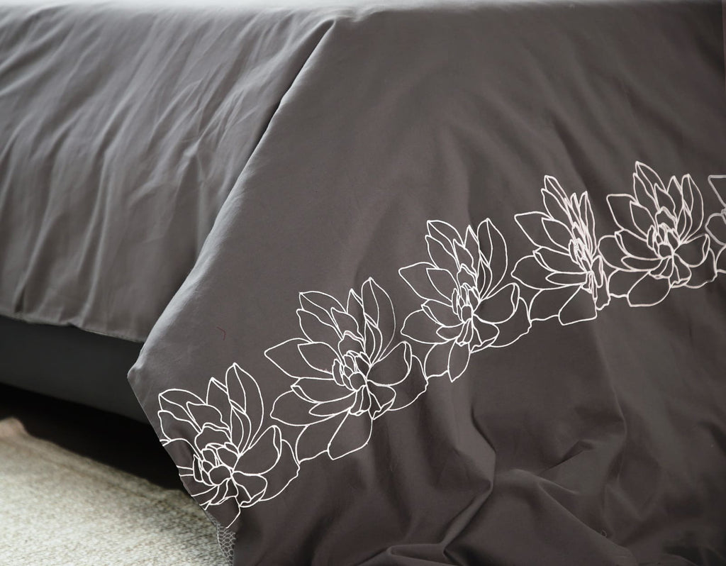 Ecrue Embroidered Cotton Satin Duvet Cover Set