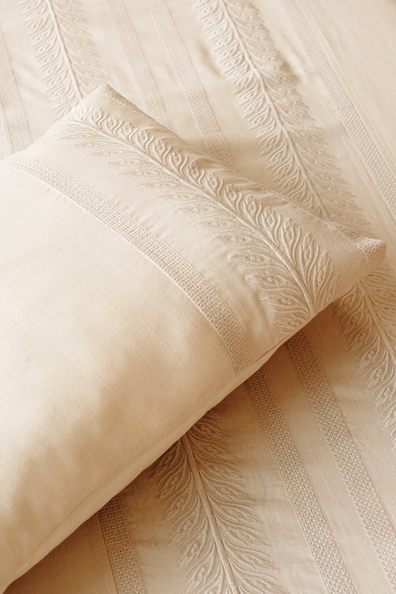 Ecrue Linen-Blend Embroidered Bed Sheet Set