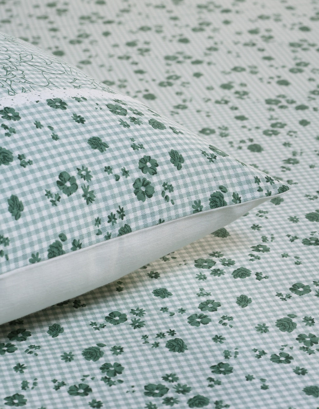 Sage Whisper Woven Fusion Bed Set