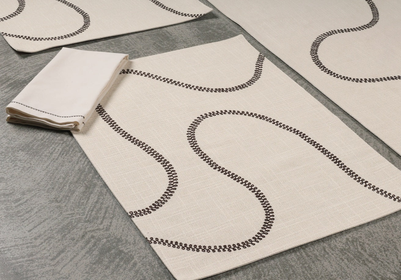 Serpentine Wave Embroidered Table Linen Set Pack of 8 pieces