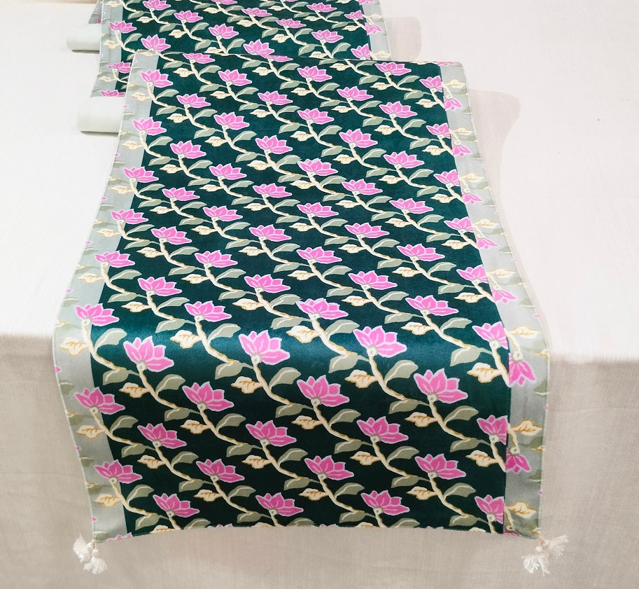 Radiant Magnolia Velvet Tassel Runner