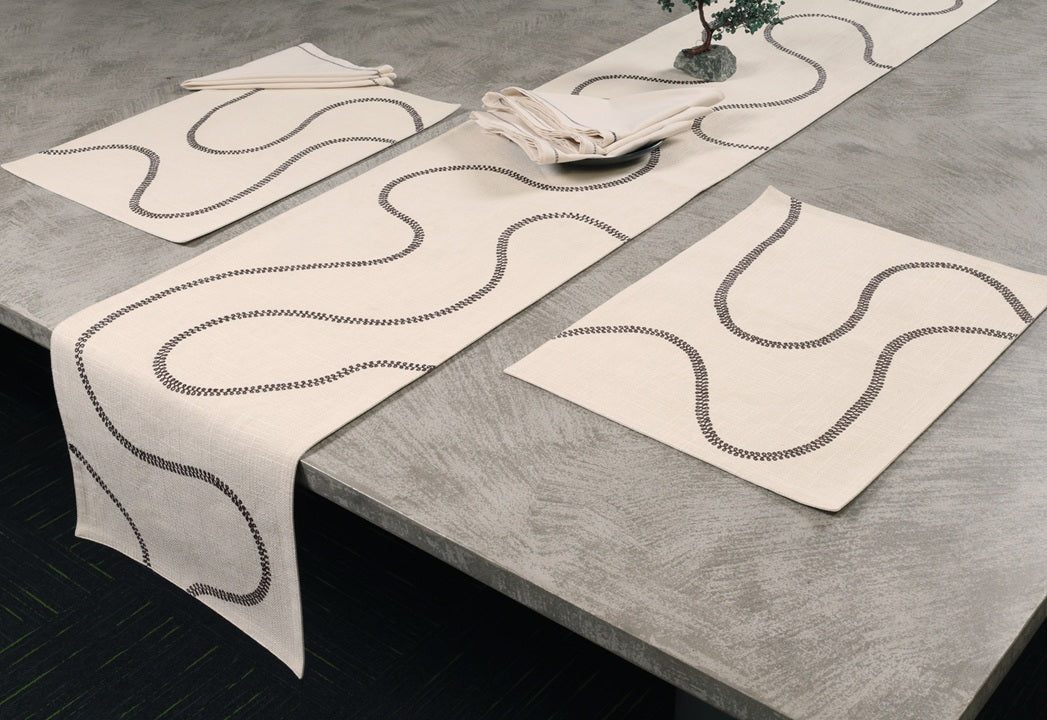Serpentine Wave Embroidered Table Linen Set Pack of 8 pieces