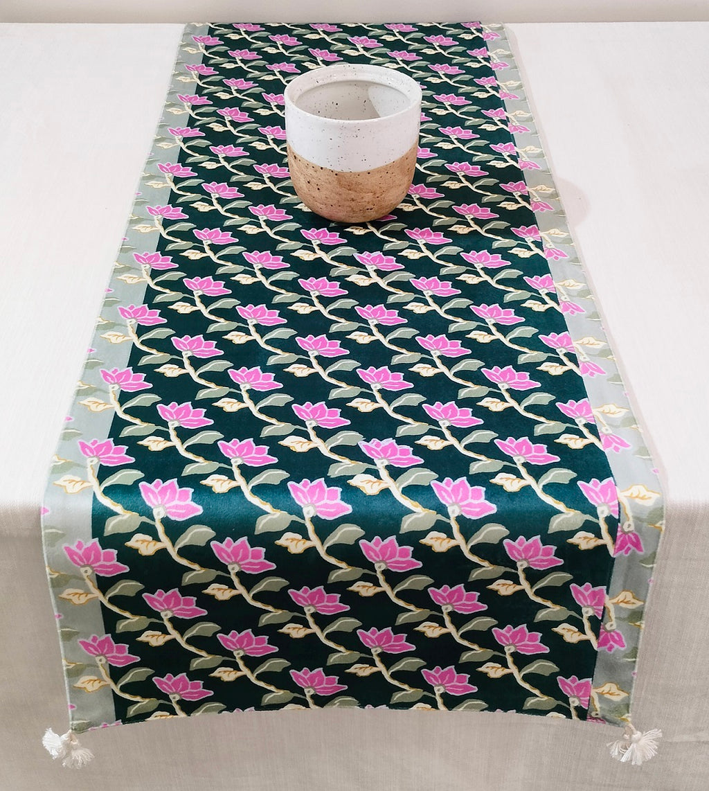 Radiant Magnolia Velvet Tassel Runner