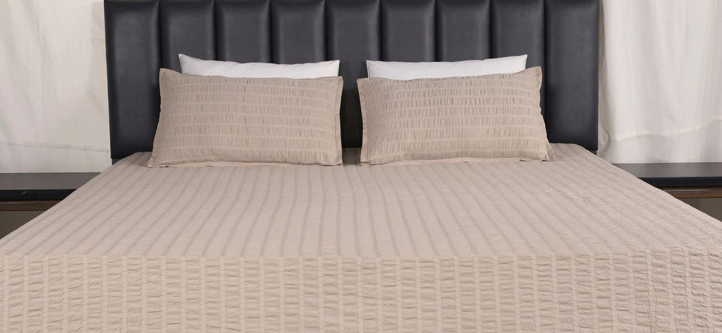 Artisanal Woven Searsucker Bed Cover Set