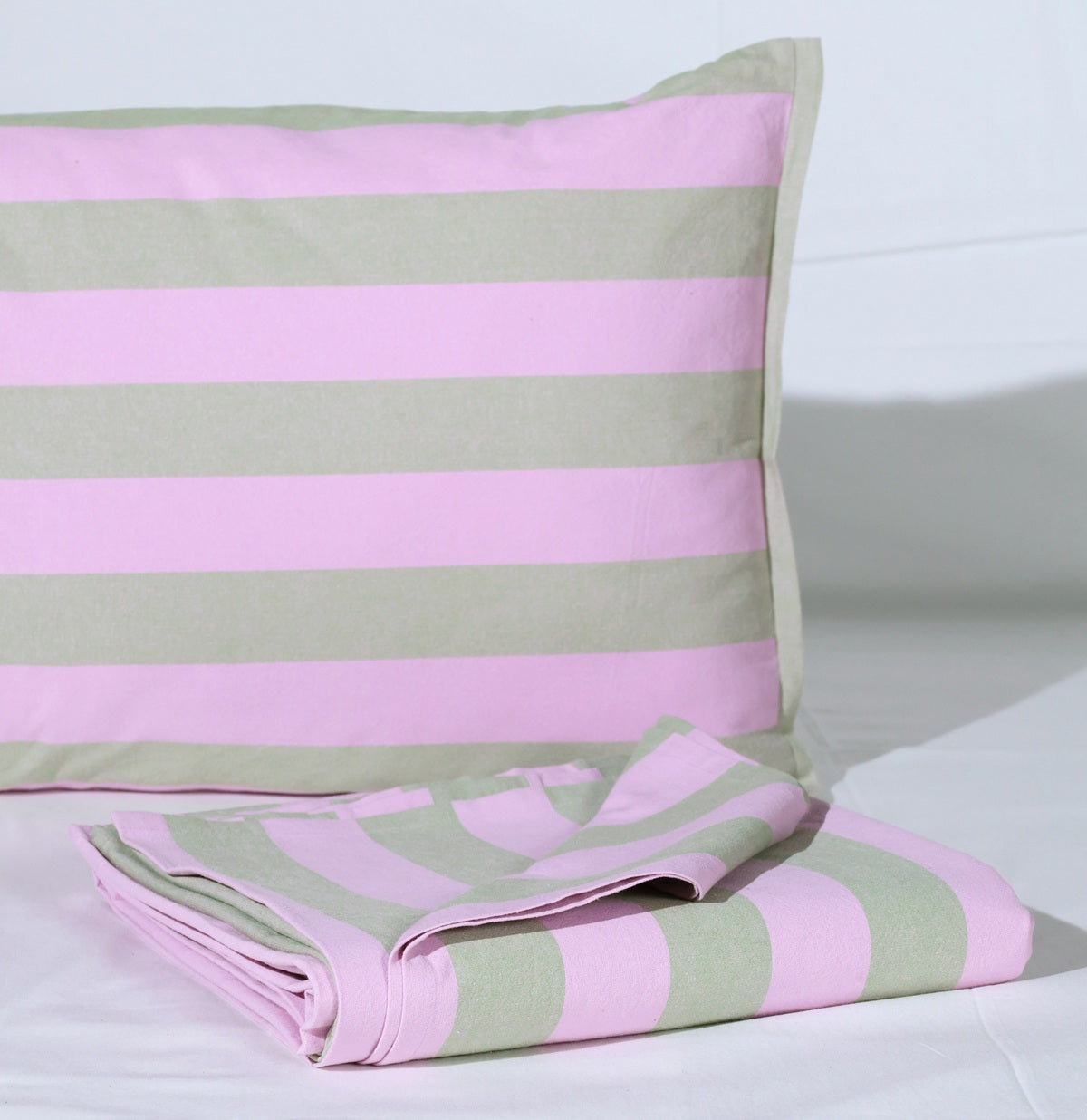 Premium Yarn-Dyed Woven Striped Bed Sheet Set