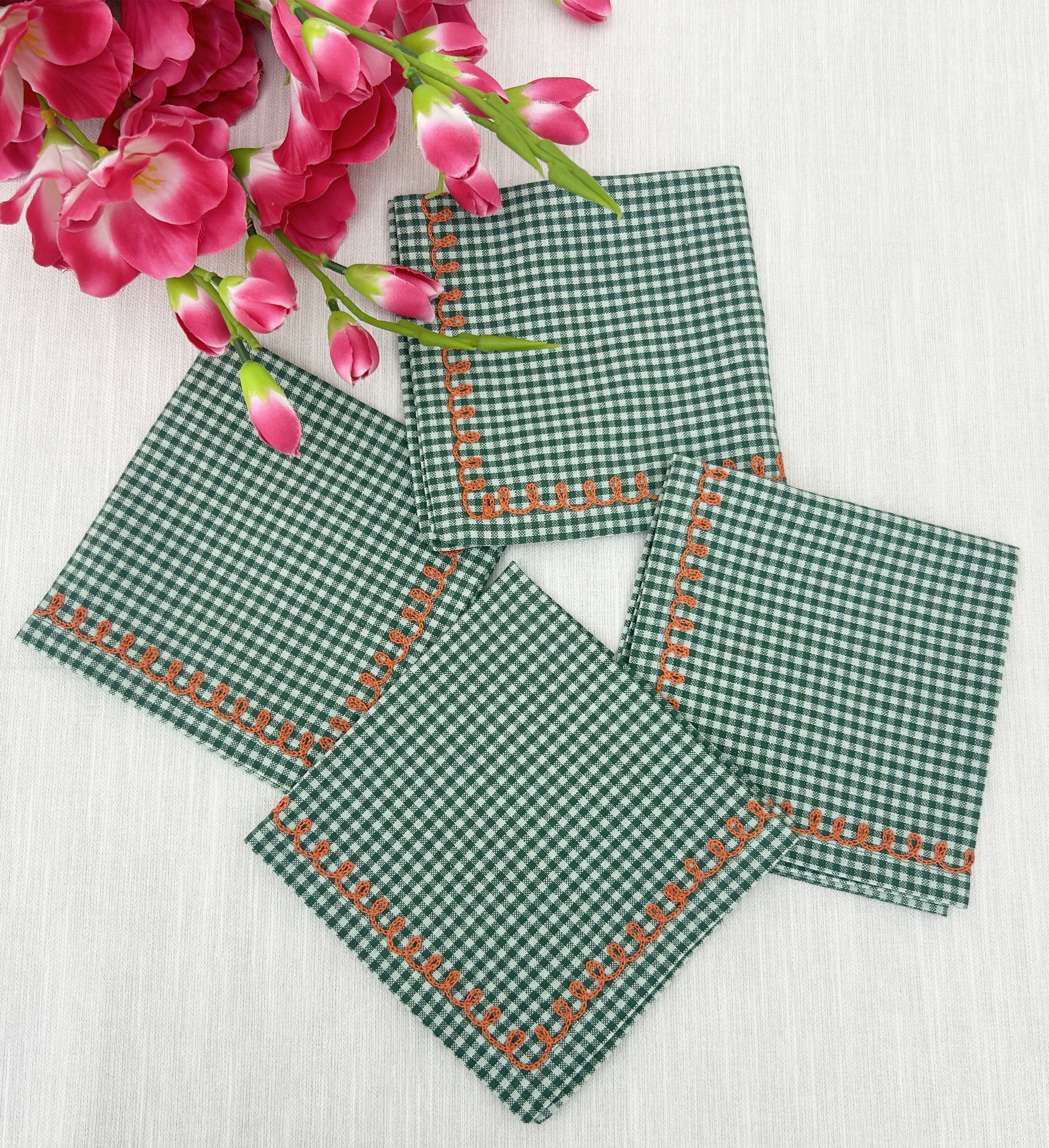 Embroidered Napkin Set Pack Of 4 Pieces