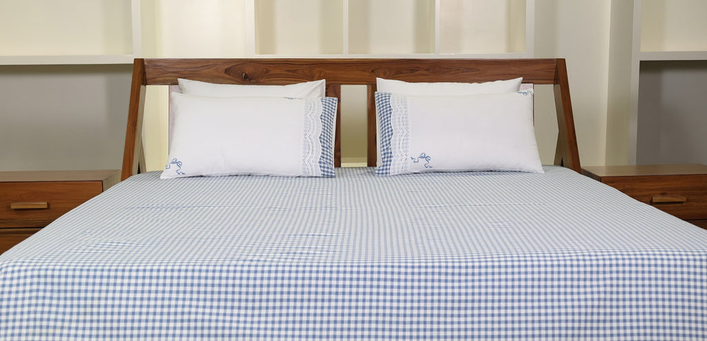 Charming Gingham Check Embroidered Lace Bed Sheet Set