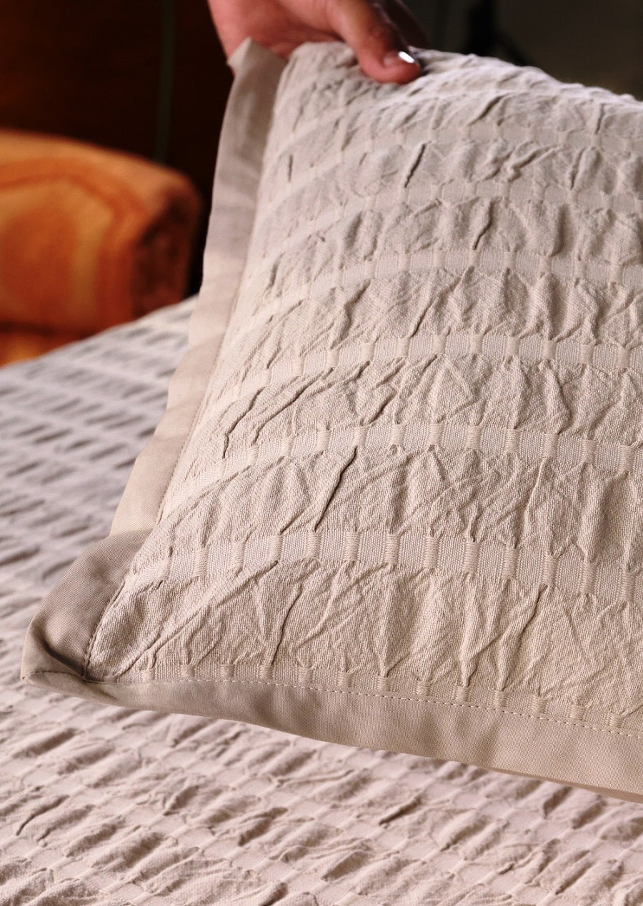 Artisanal Woven Searsucker Bed Cover Set