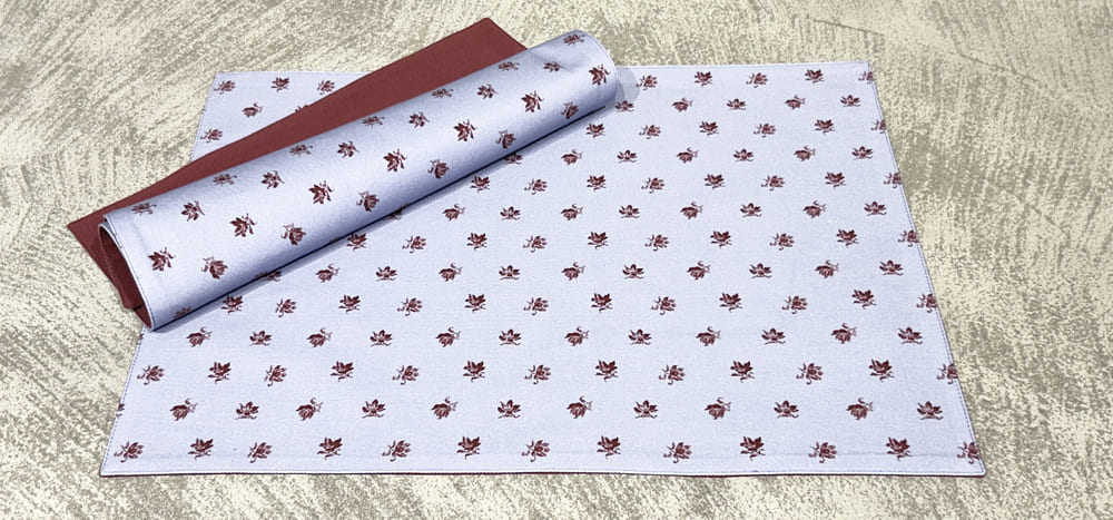 Reversible Printed Cotton Twill Placemat Set
