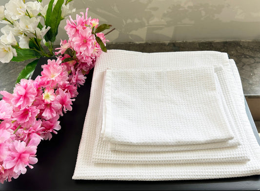 White Waffle Bath Towel sets of 4piece 20x30'',30x50'', 30x60''