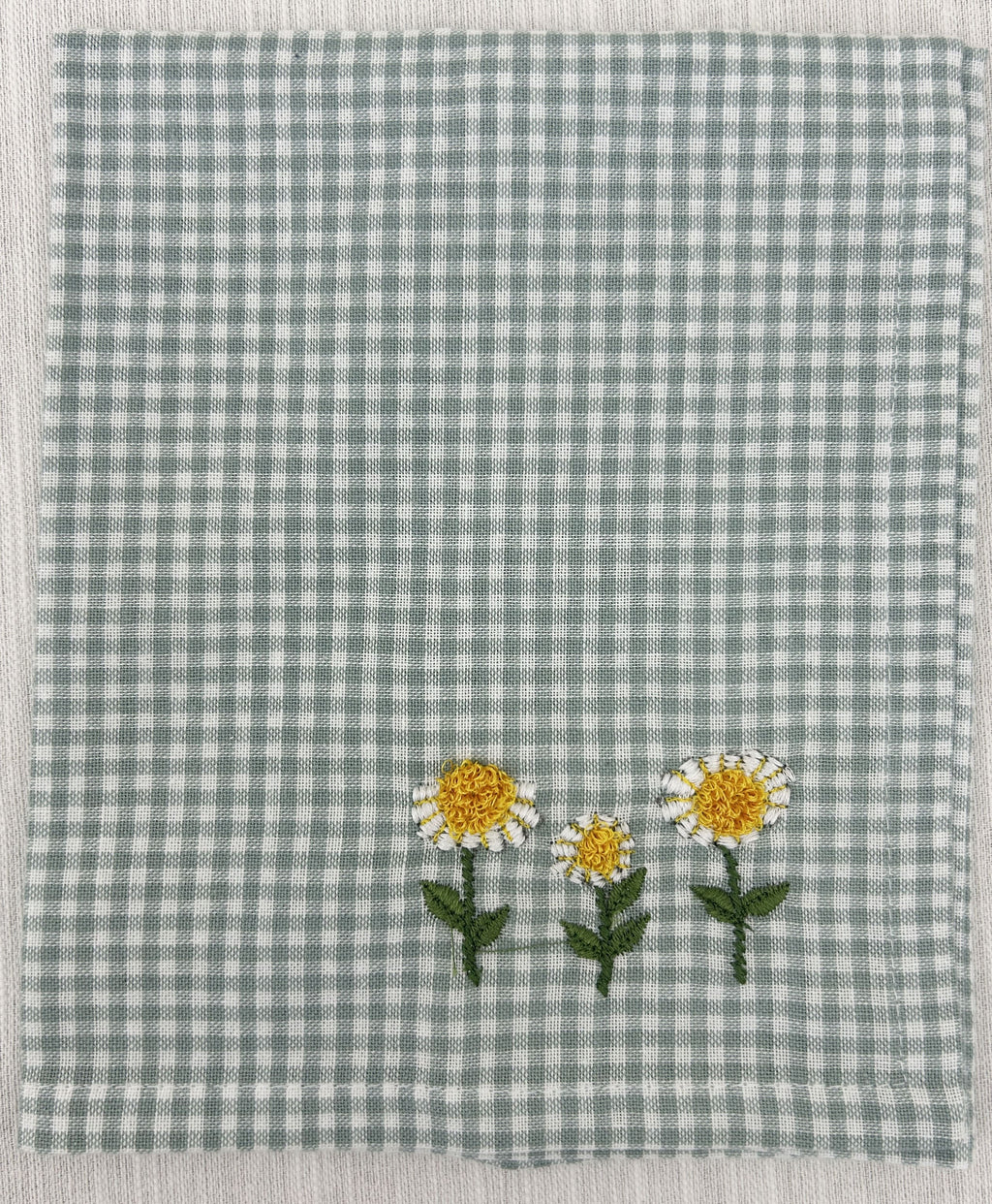 Charming  Embroidered Sunflower Napkin Set Pack Of 4 Pieces