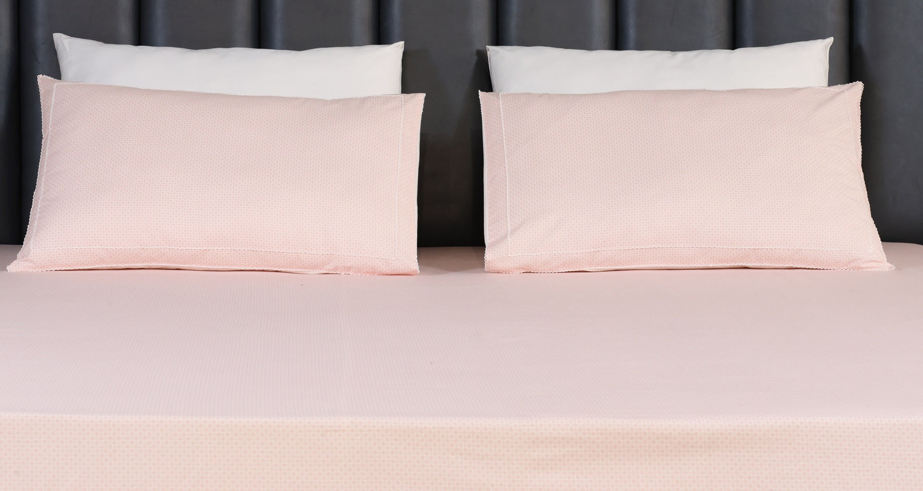 Luxury Blush Petal 200TC Cotton Printed Bed Sheet Set