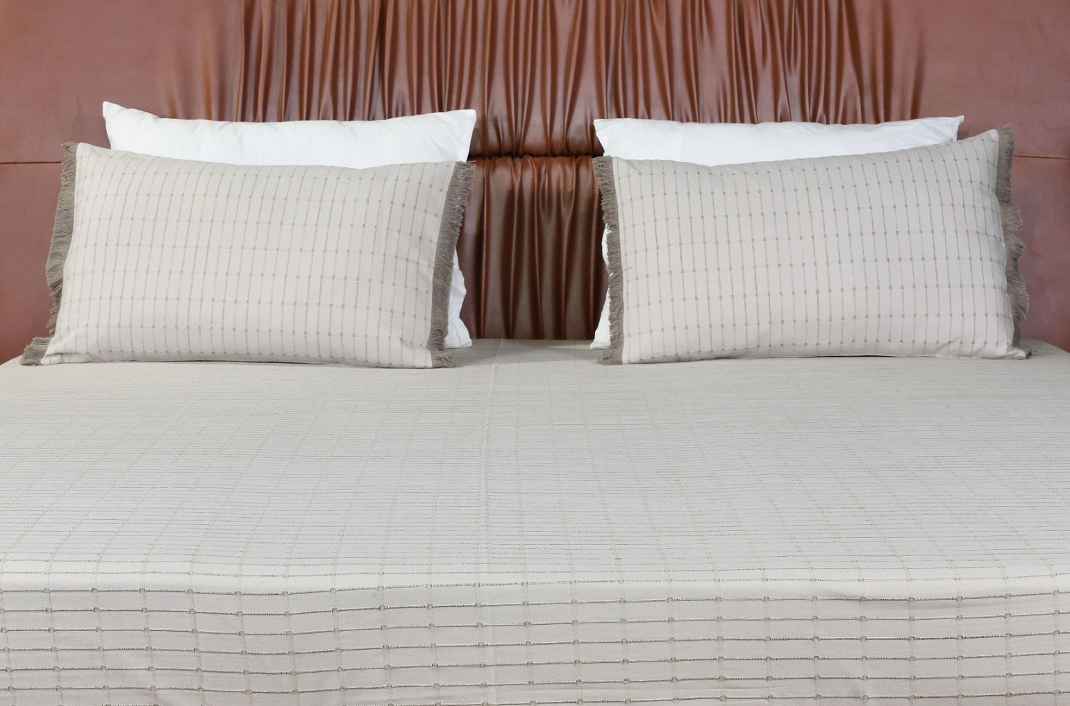 EcruE Luxury Cotton Ribbed Bed Cover