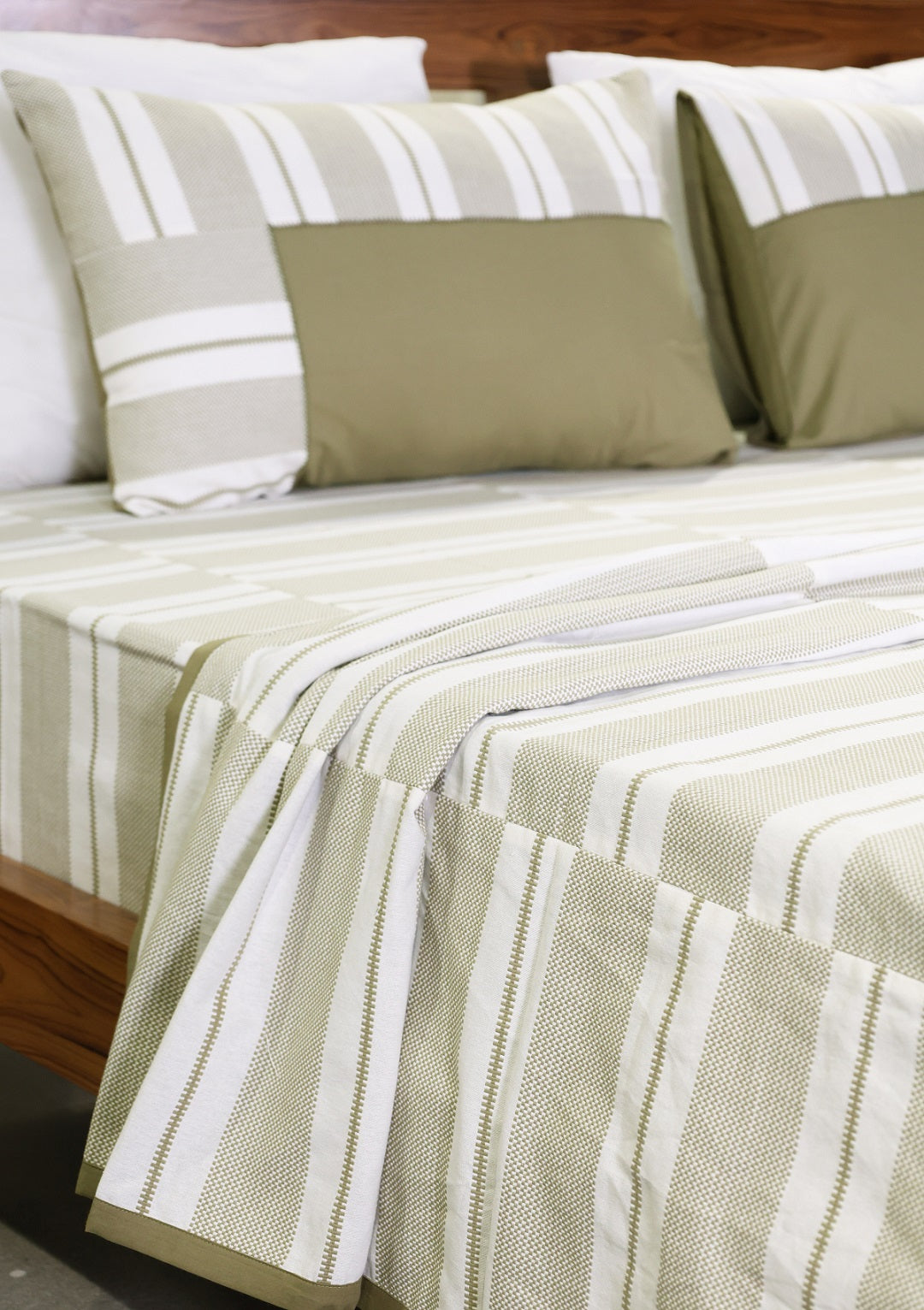 Heritage Stripe Patchwork Bed Cover Set