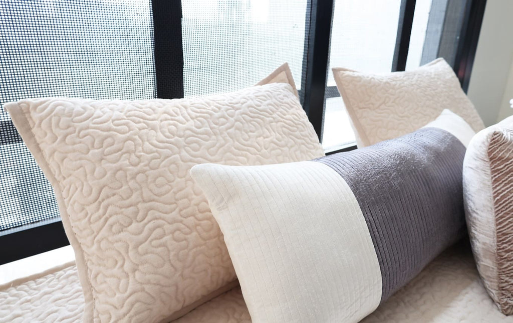 Vermicelli Designed Premium Quilt Set