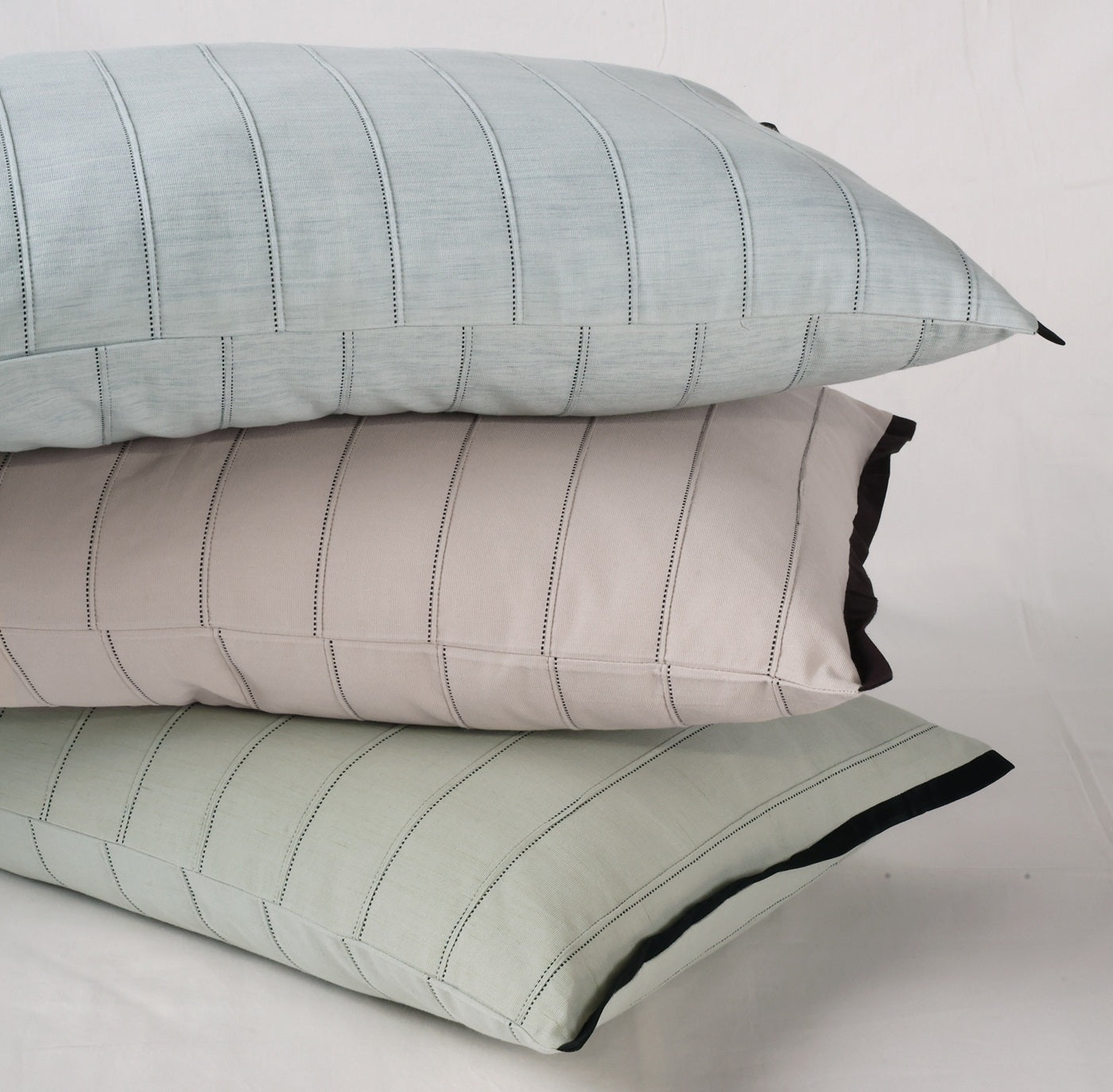 EcruE Luxury Woven Pleated Stripe Cotton  Bed Cover