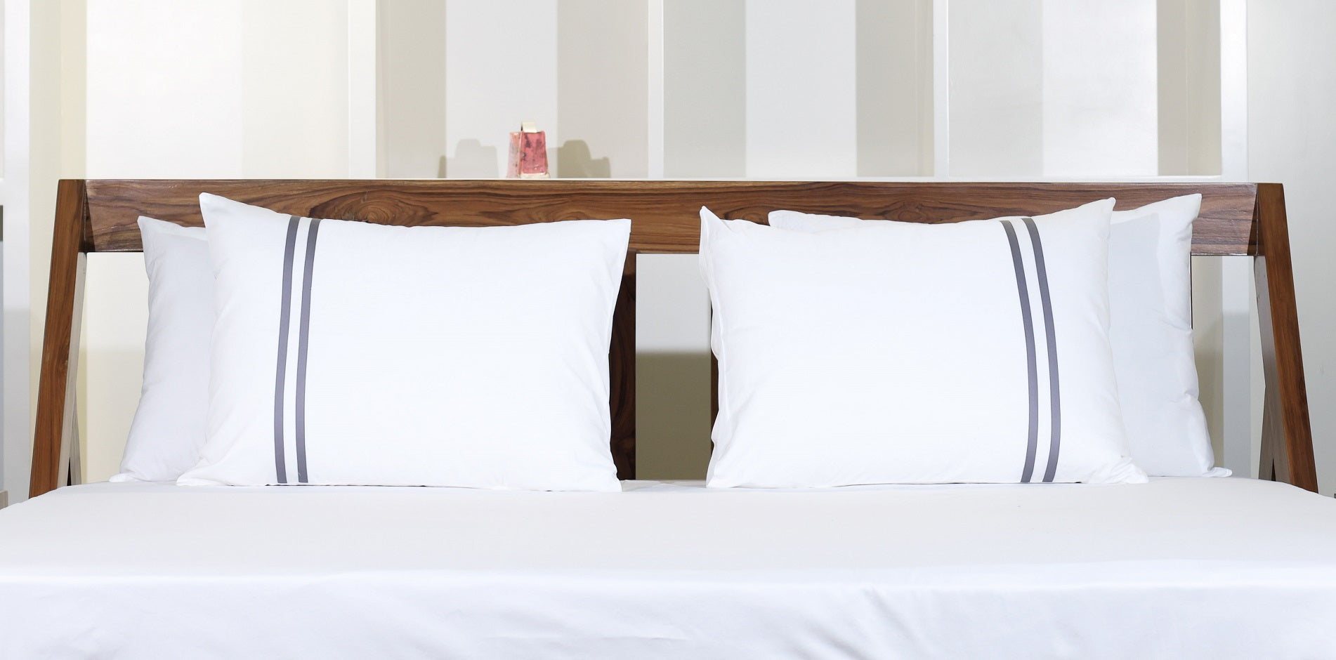Premium Minimalist Linear 400Tc Cotton Satin Flat Bedding Set