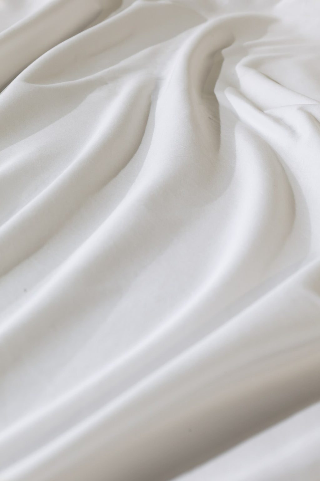 Premium Minimalist Linear 400Tc Cotton Satin Flat Bedding Set