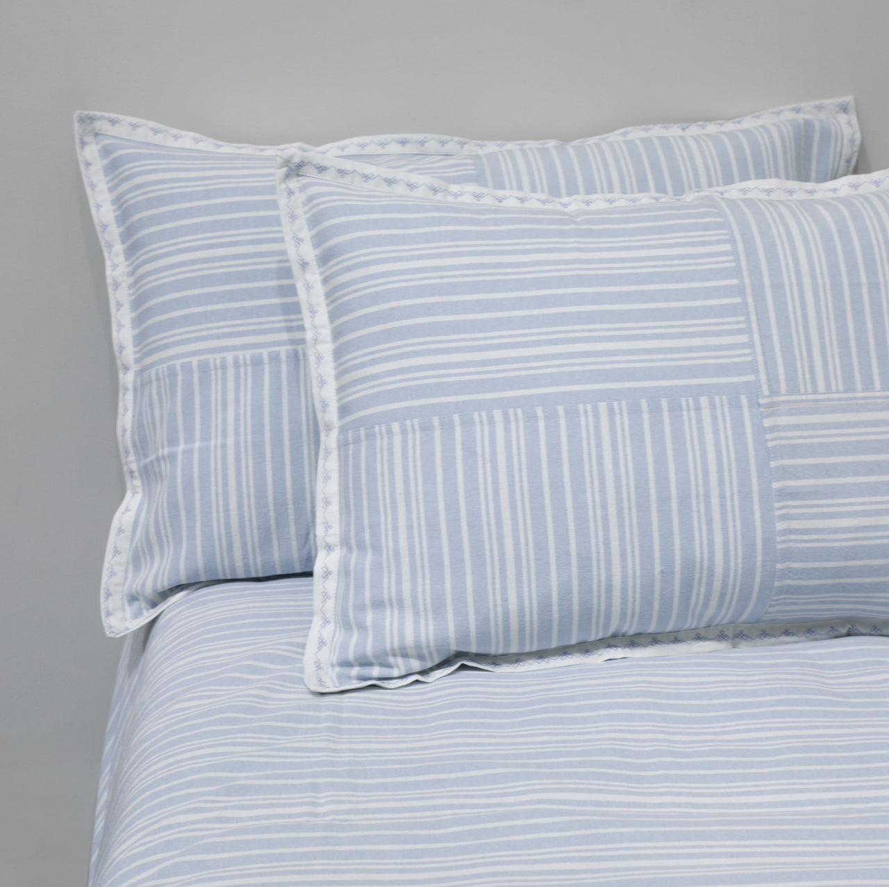Luxury Woven Cotton/Poly Stripe Bed Sheet Set