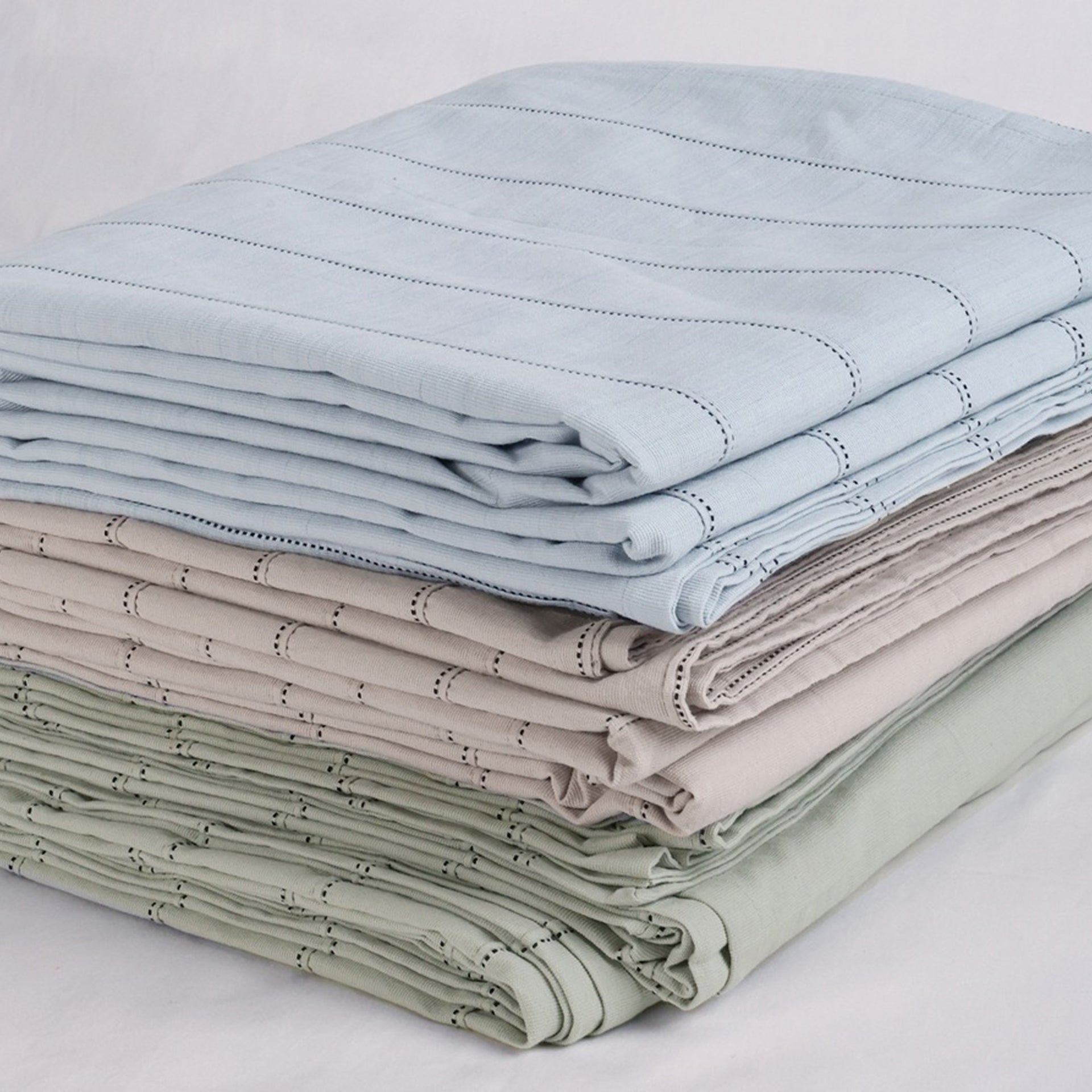 EcruE Luxury Woven Pleated Stripe Cotton  Bed Cover