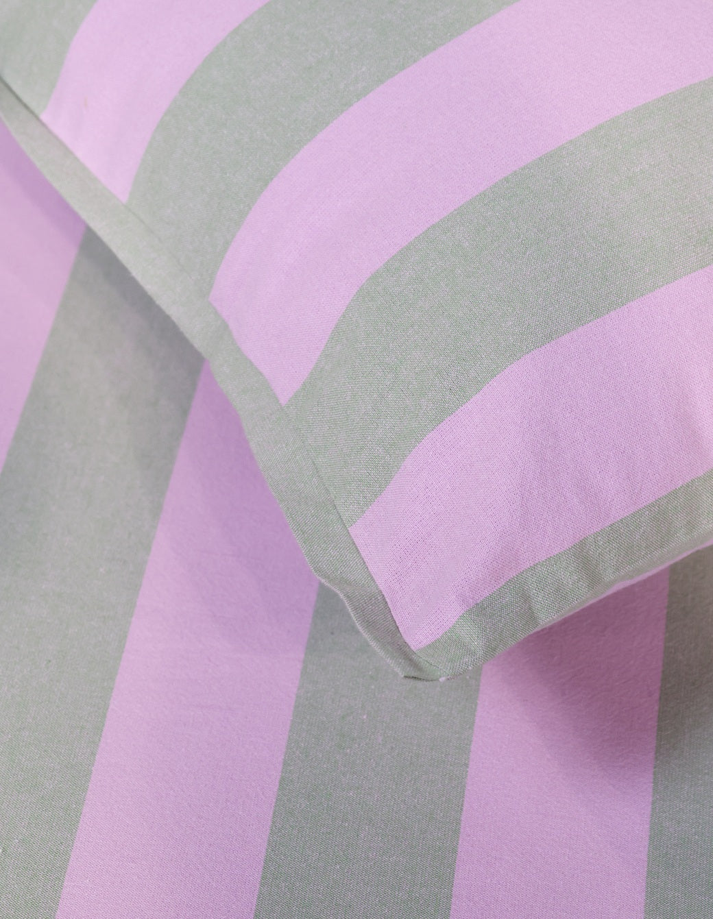 Premium Yarn-Dyed Woven Striped Bed Sheet Set