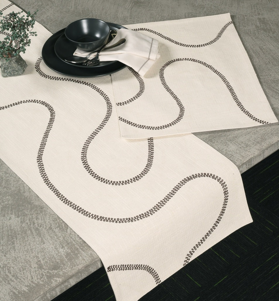 Serpentine Wave Embroidered Table Linen Set Pack of 8 pieces