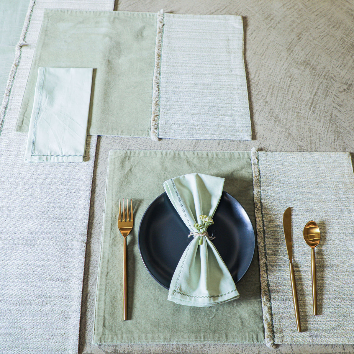 Trova Linen and Velvet Table Set Linen Blend with Cotton Velvet