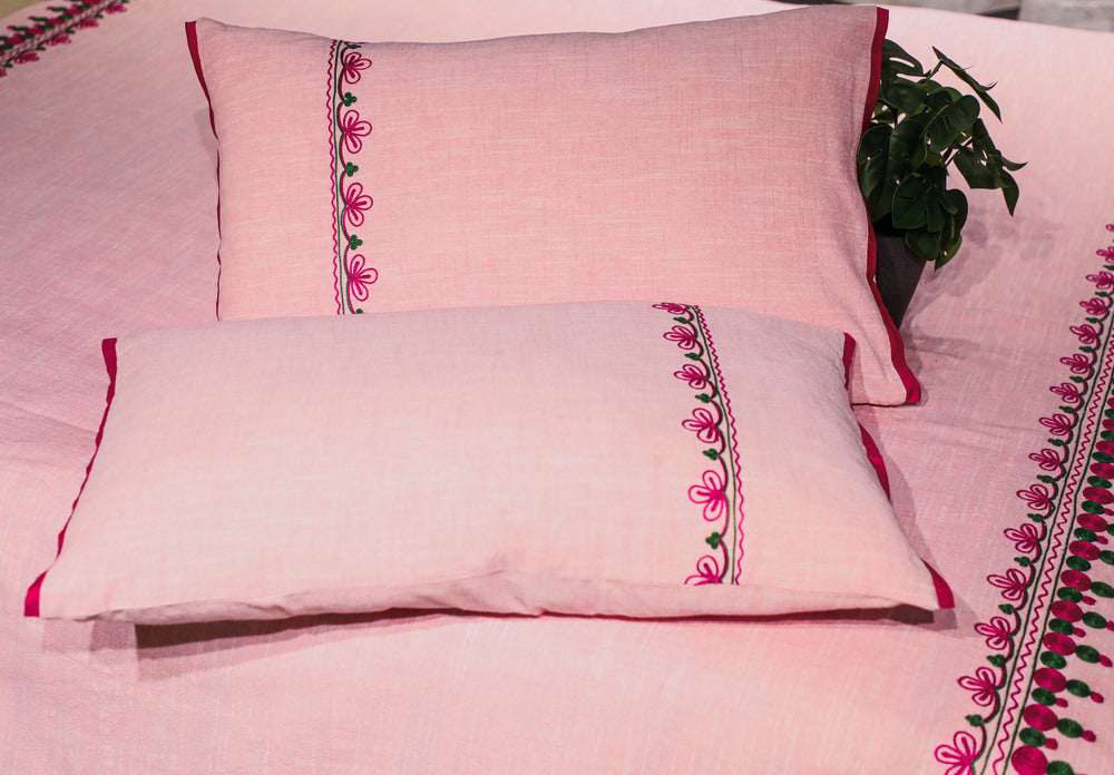 Yarn Dyed Woven Chambray Embroidered Bed Cover Set