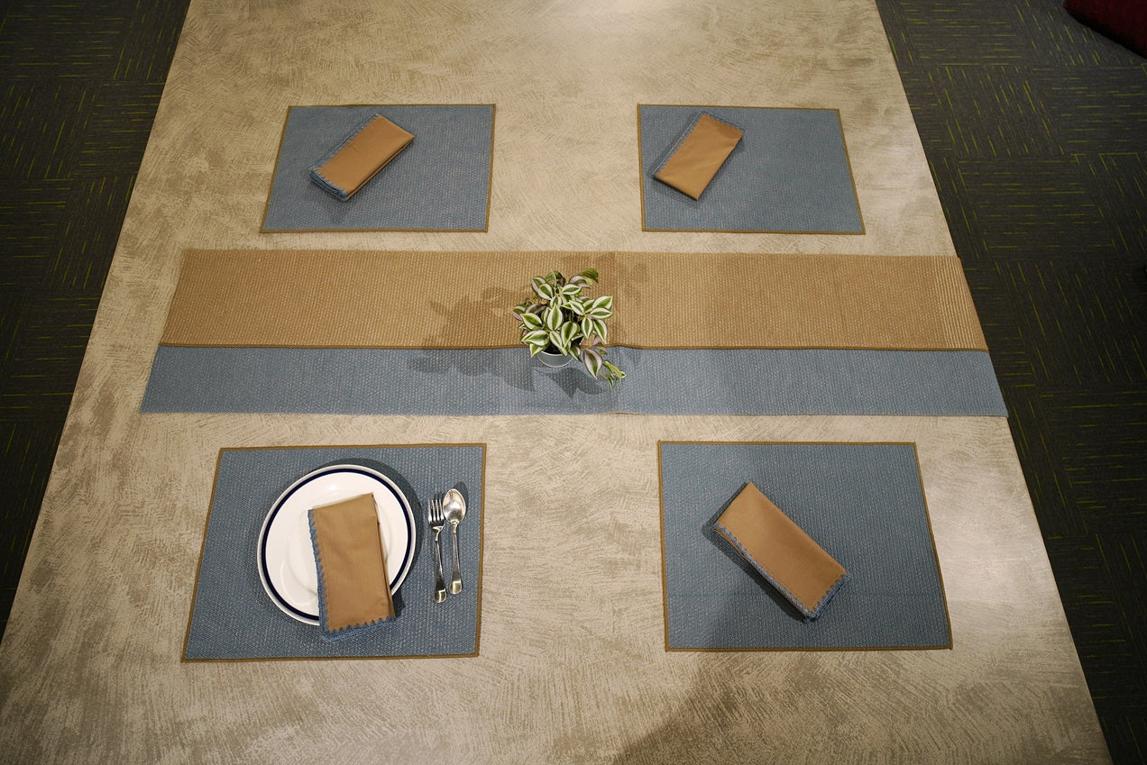 Two-Tone Slub & Blanket Stitch Table Linen Set Pack of 8 pieces