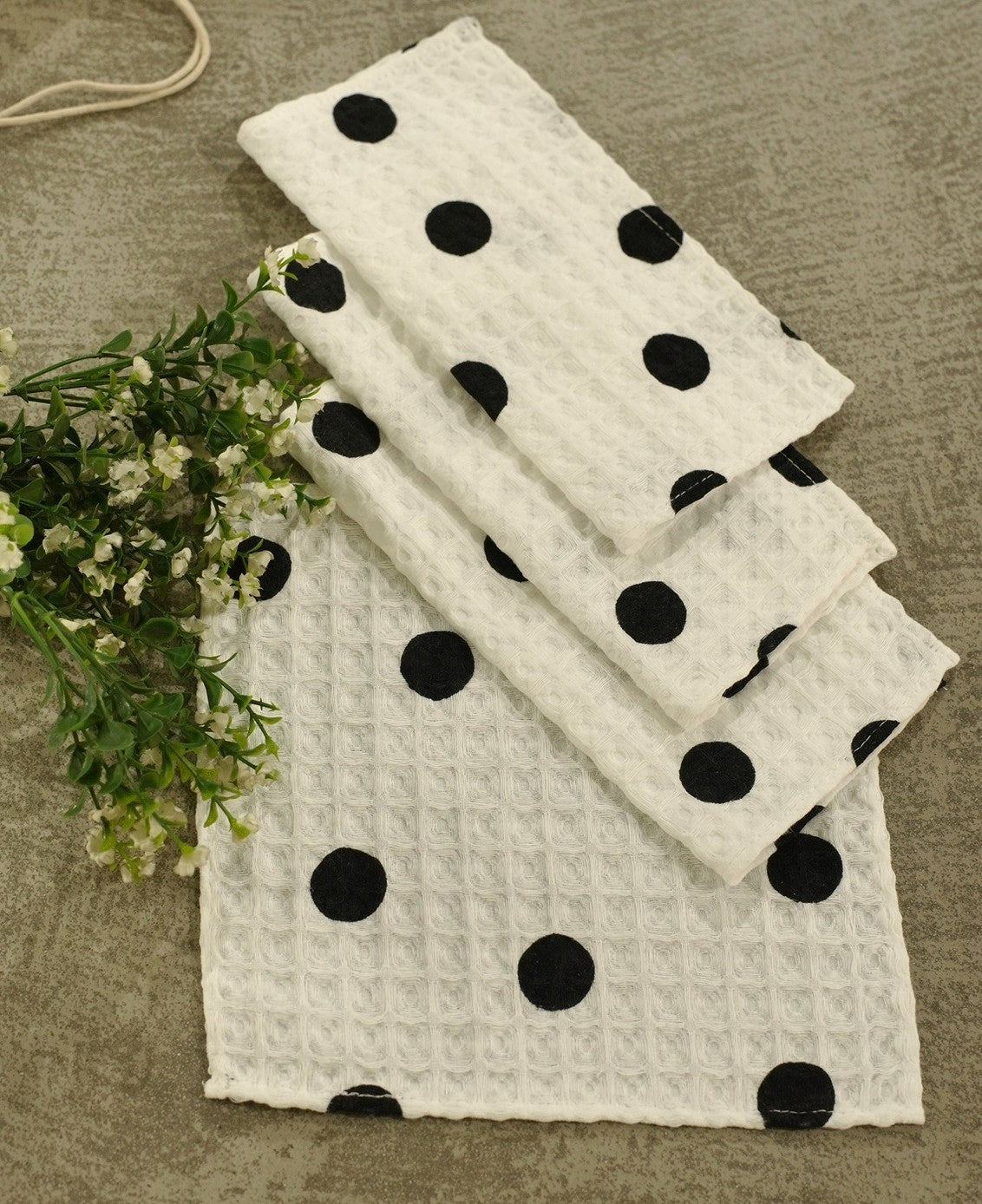 Premium Domino Polka-Dot Waffle Dish Cloth Set Pack Of 4 Pieces