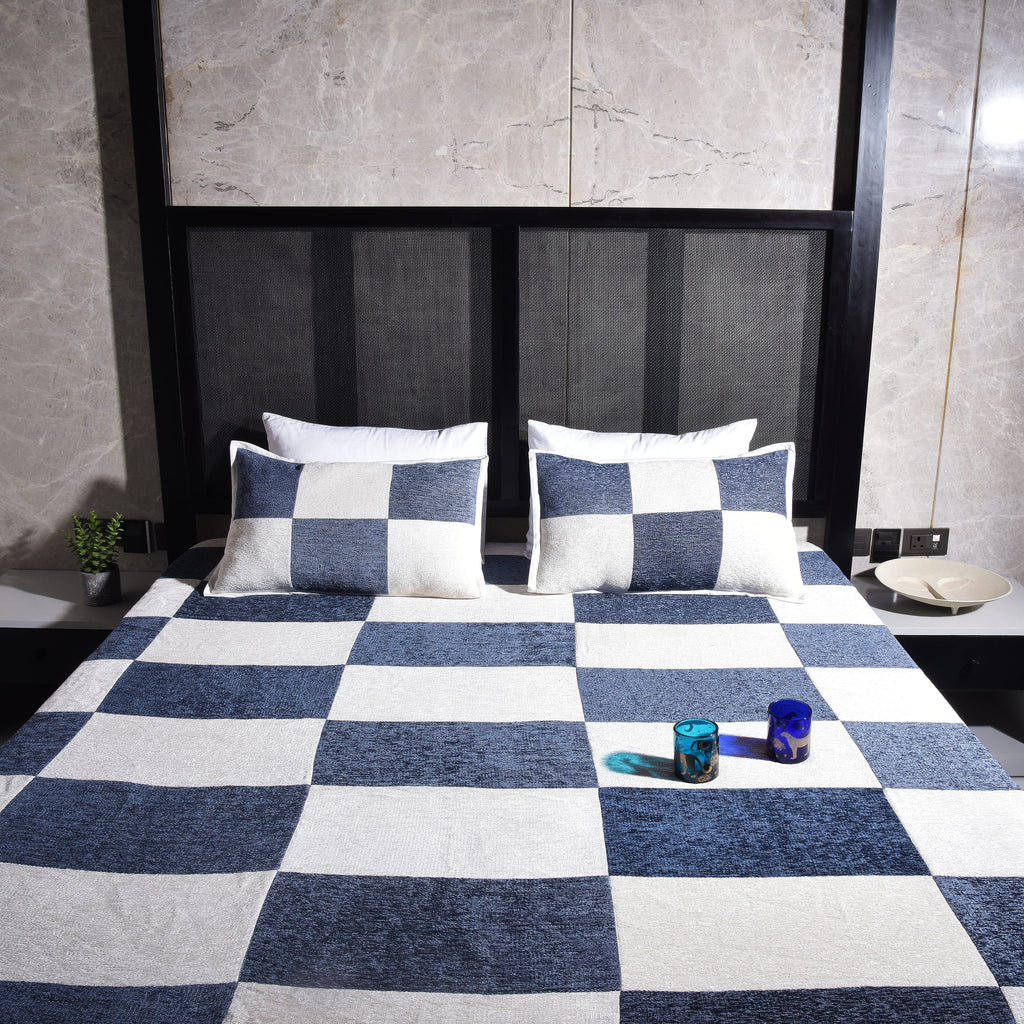 Elegant Chenille/Cotton Checkerboard Bed Cover Set