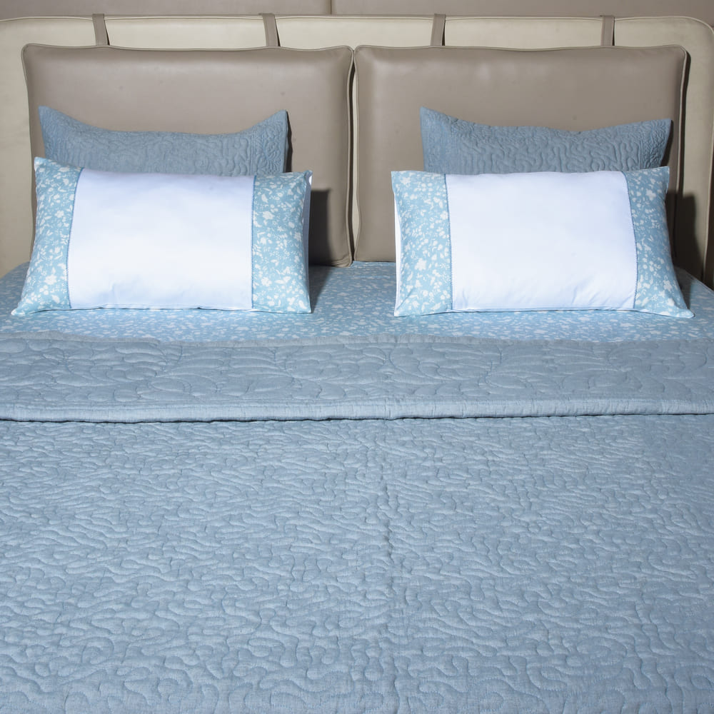 Ecrue Cotton Linen Embroidered Table Set Cotton Linen