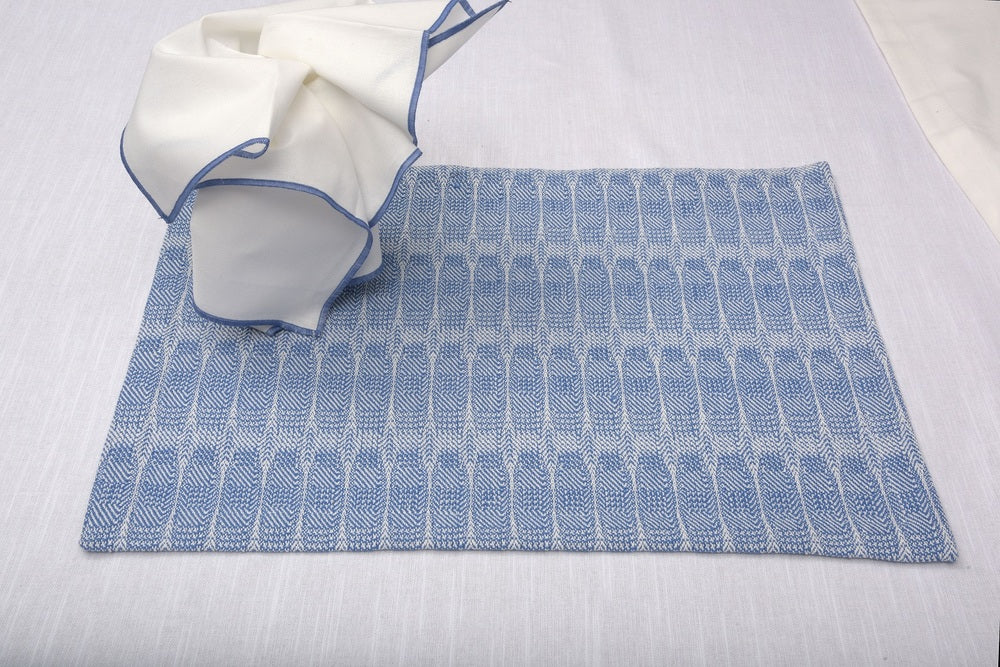 Elegant Woven Dobby Striped Table Set