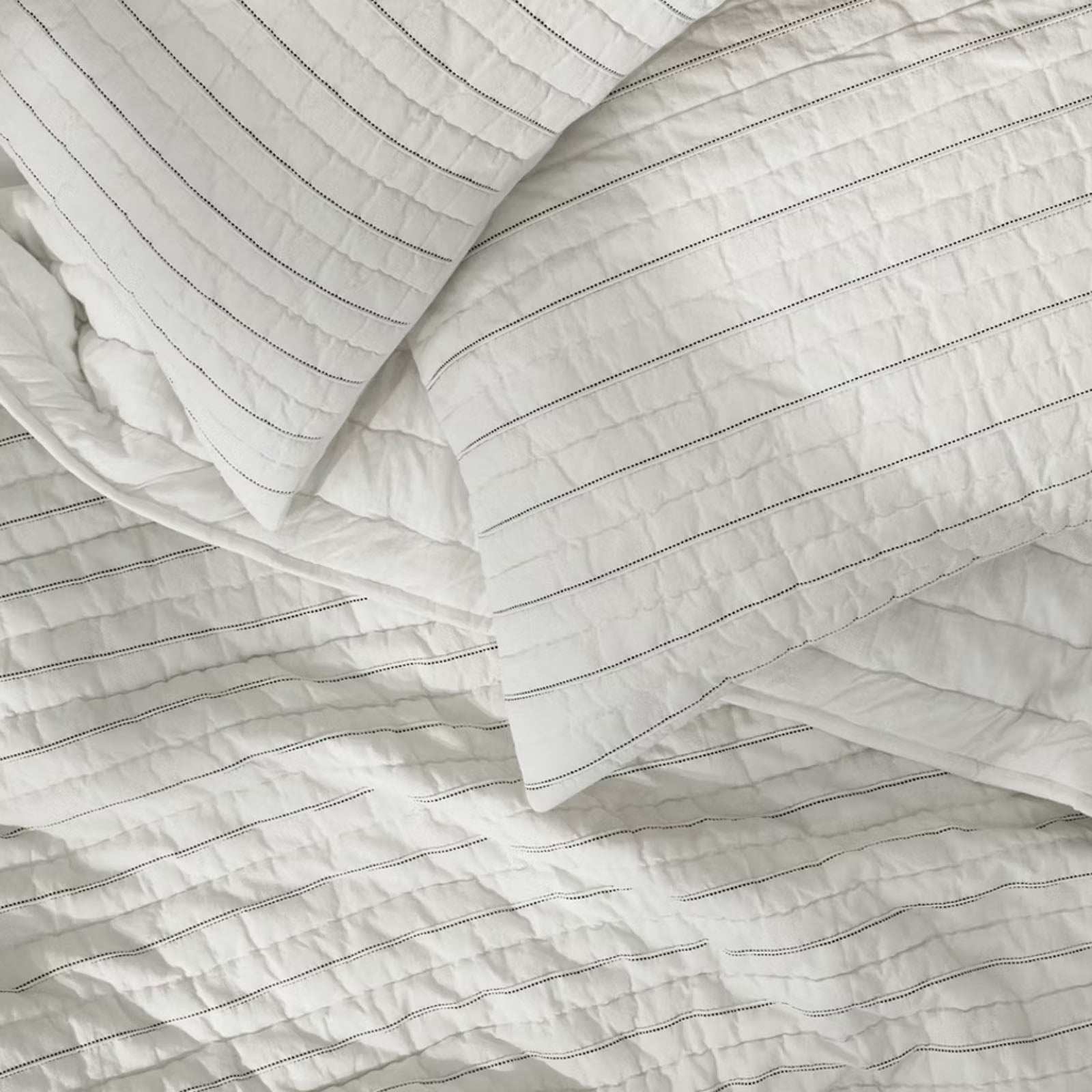 EcruE Luxury Pleated Striped Hand-Quilted Quilt Set size 102x106'' | Elegant Home Décor Accent