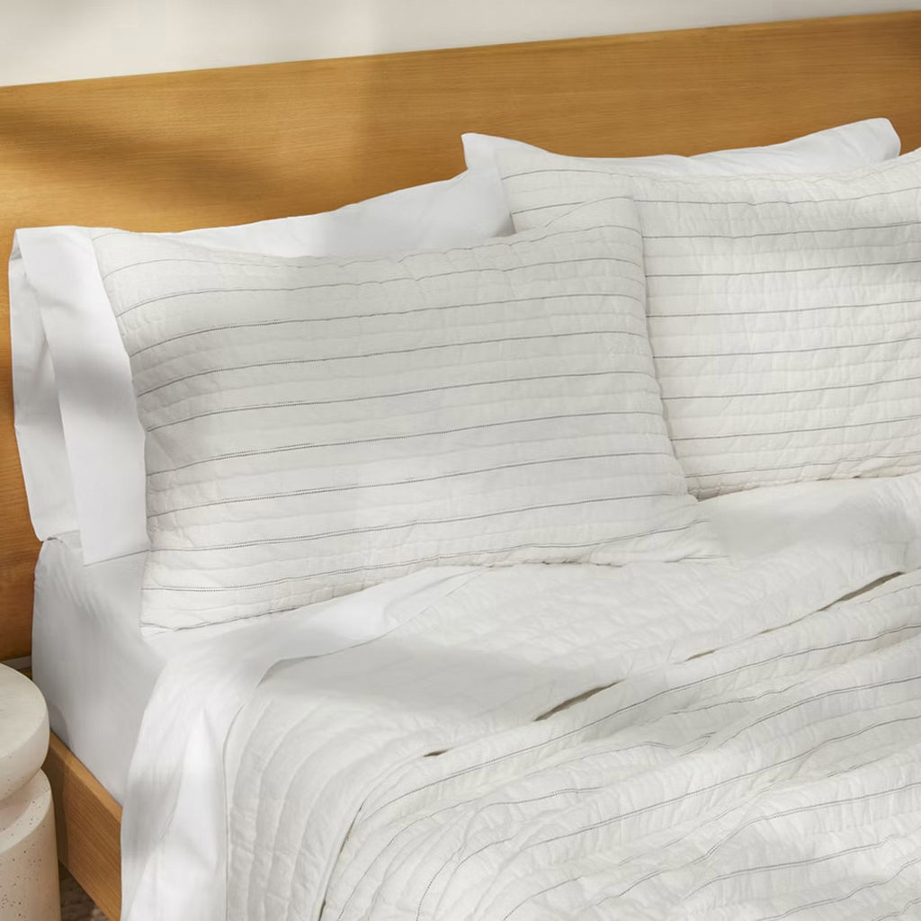 Premium Pleated Woven Striped Quilt Set
