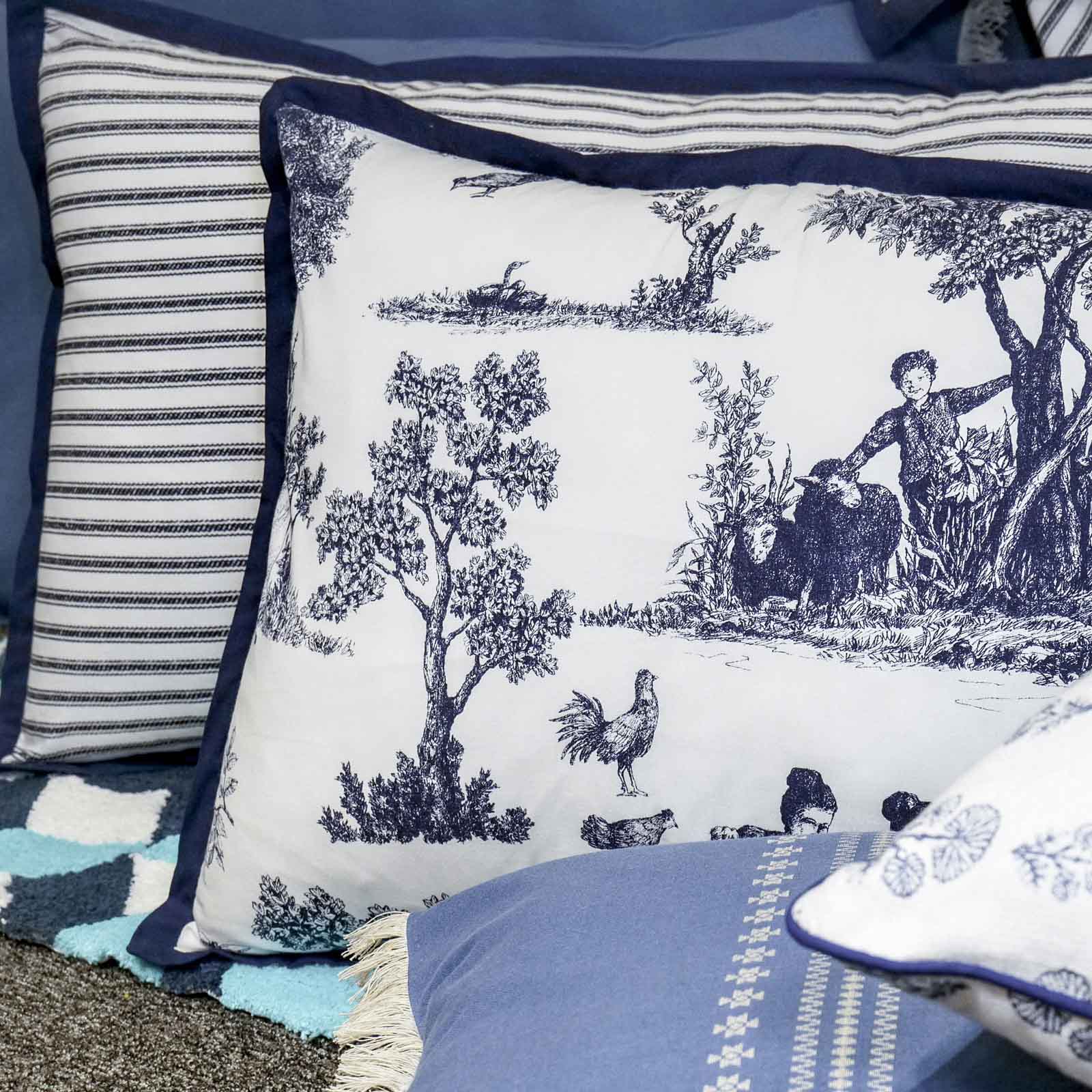 Blue Toile 180TC Printed Double-Layer Cotton Bed Cover Set