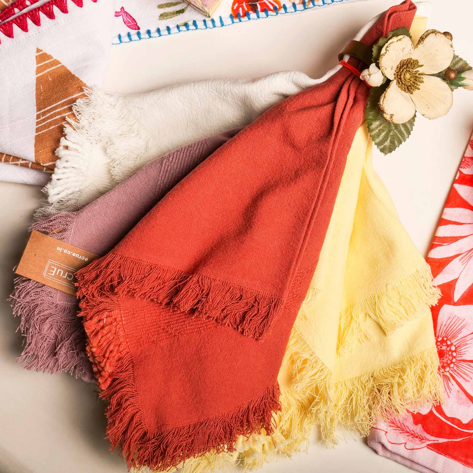 EcruE Luxury Woven Dobby Napkin Size 18x18x18'' Set of 04pieces | Elegant Home Décor Accent