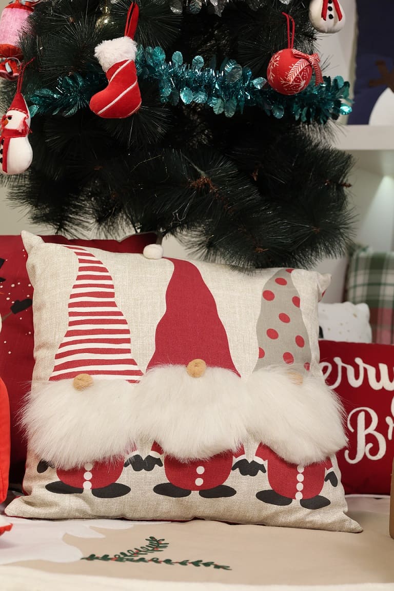 Christmas Gnomes Decorative Throw Pillow