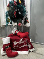 Ecrue Festive Red & Character Christmas Home Decor Combo Pack 12-Pieces Set