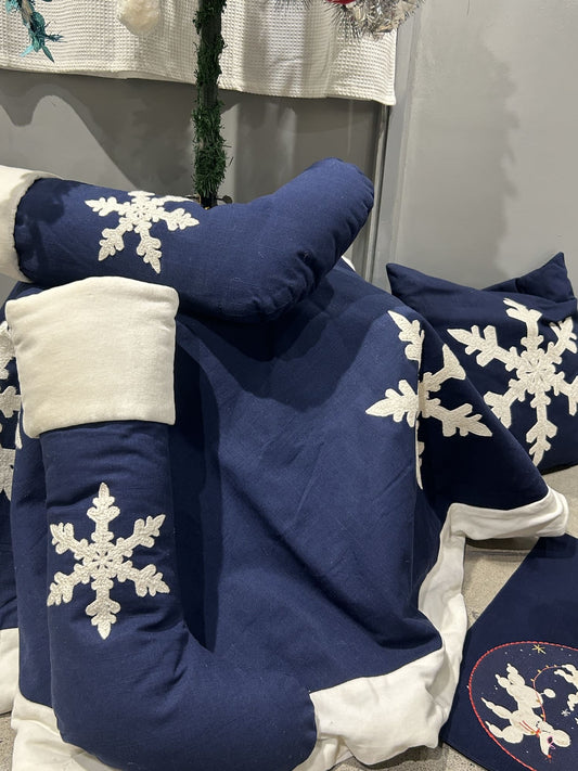 Deluxe Navy & White Winter Wonderland Christmas Decor Combo Pack  12-Pieces Set