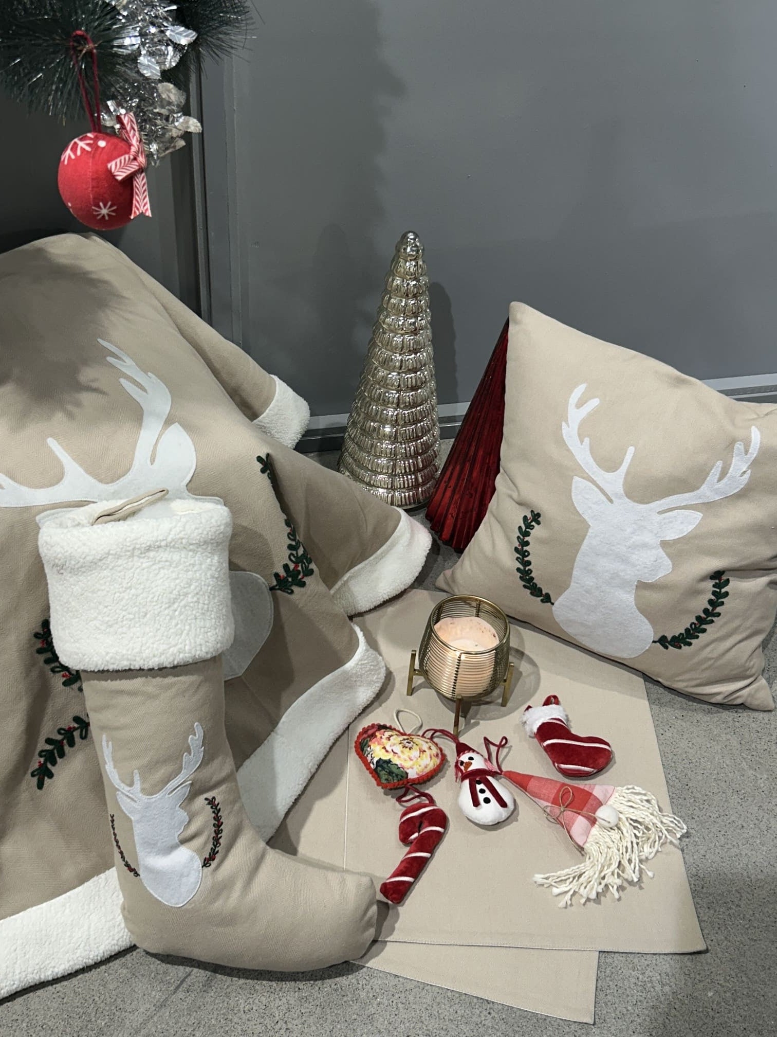 Rustic Reindeer & Beige Christmas Decor Combo Pack