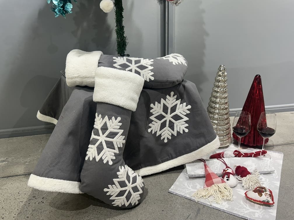 Ecrue Grey & White Winter Snowflake Christmas Decor Combo Pack 10-Piece Set