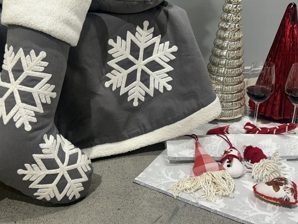 Ecrue Grey & White Winter Snowflake Christmas Decor Combo Pack 10-Piece Set