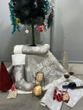 Ecrue Whimsical Gingerbread & Santa Christmas Decor Combo Pack 10-Piece Set